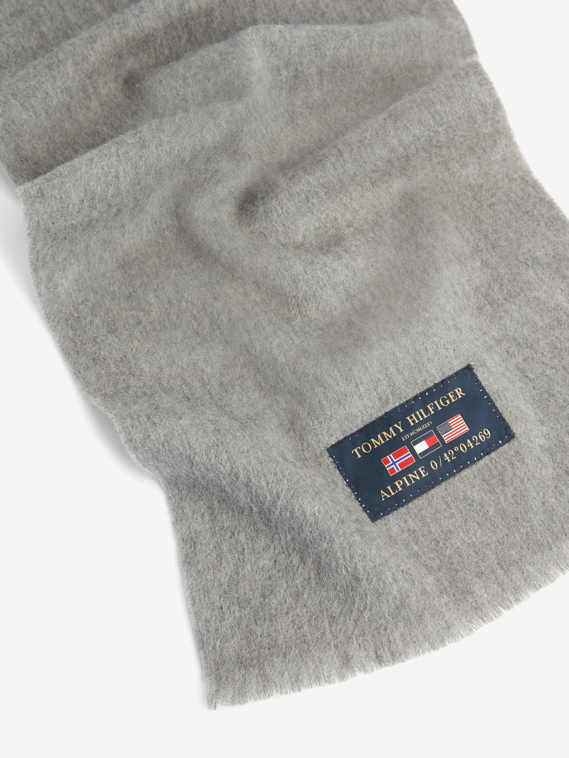 Flag Logo Wool Scarf | Scarves | Tommy Hilfiger