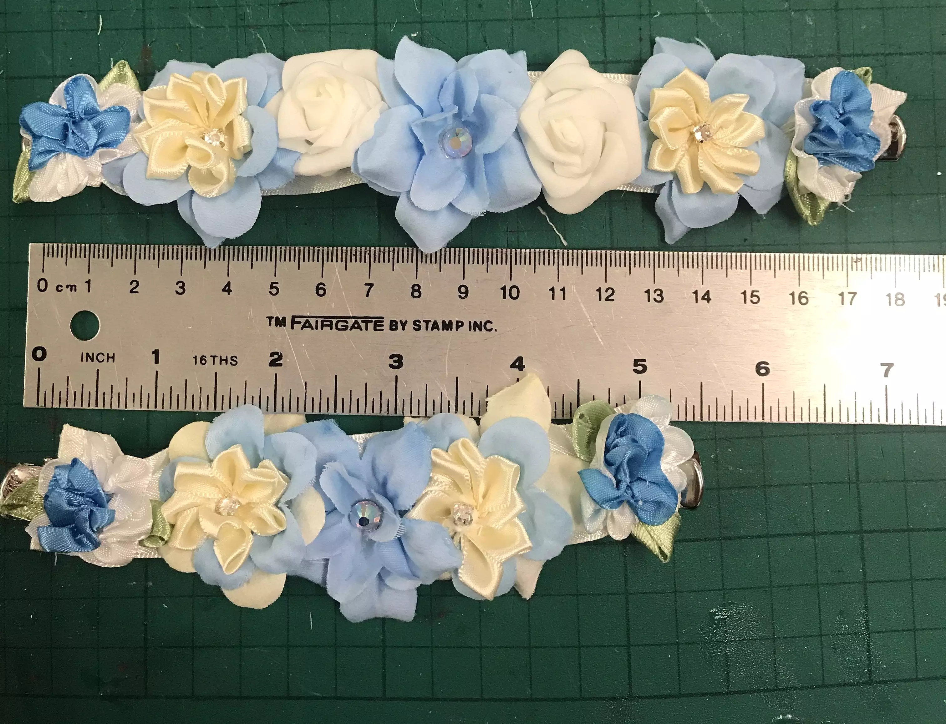 Floral head piece