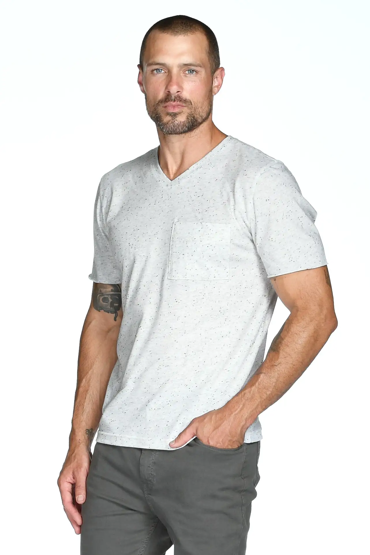 Men's Princeton Wide Pocket V-Neck Stripe Tee