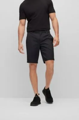 Slim-fit shorts in water-repellent twill