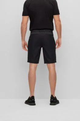 Slim-fit shorts in water-repellent twill