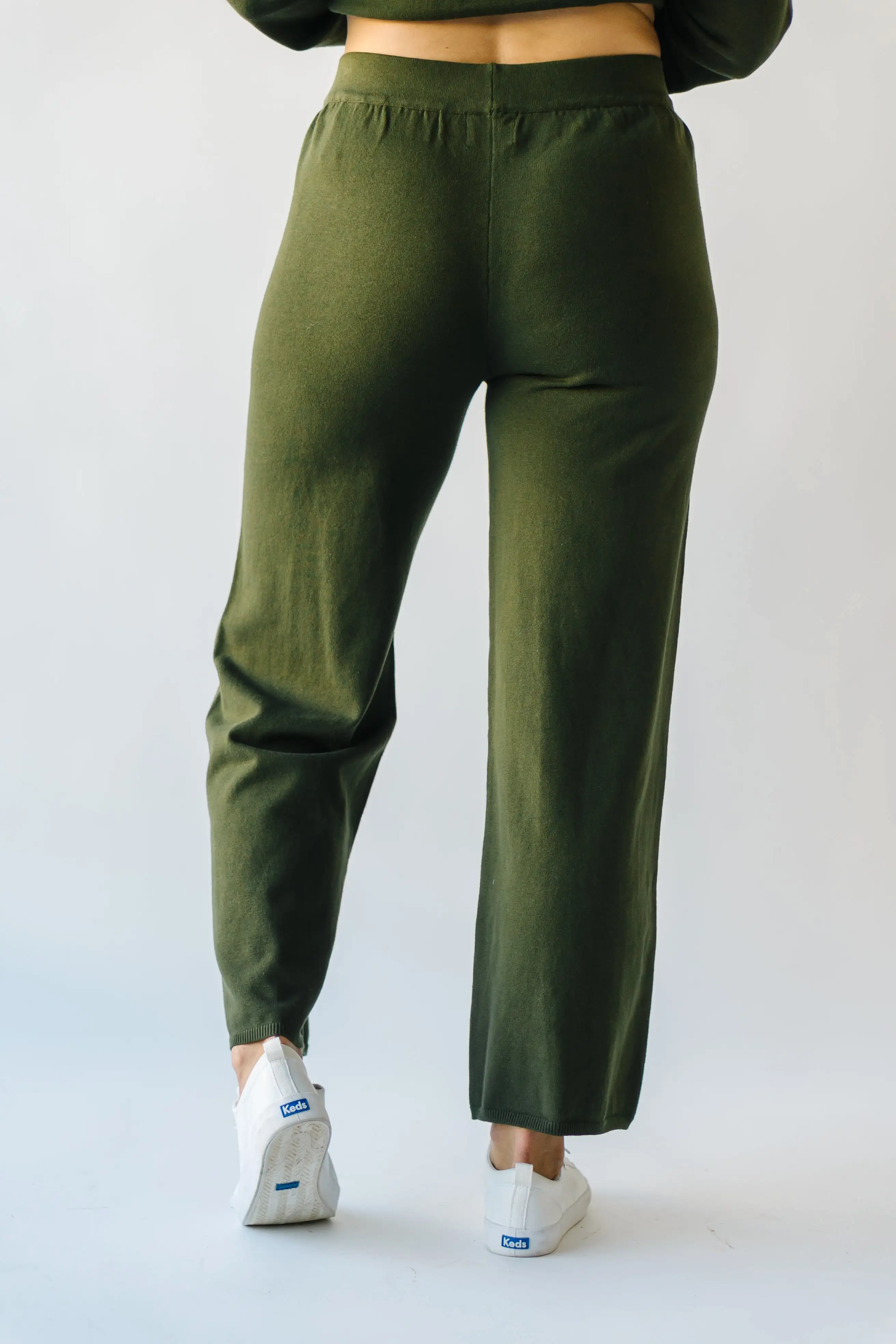 The Ryder Straight Leg Knit Pant in Olive