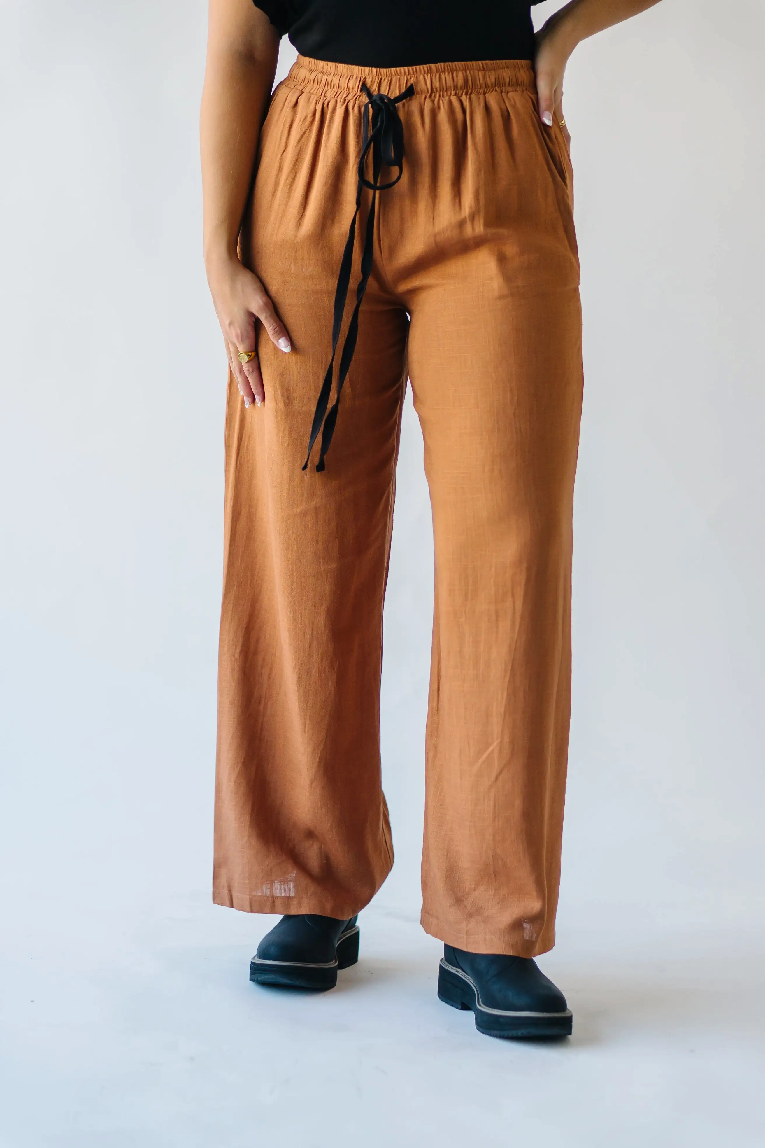 The Starkey Linen Tie Detail Pant in Camel